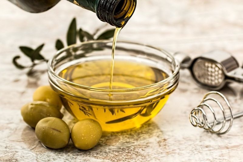 Dầu oliu thương hiệu Extra Virgin Olive Oil