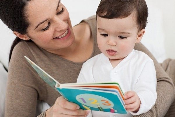 Đọc sách cho con mỗi ngày