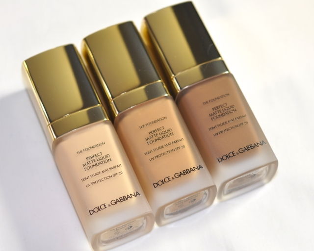 Dolce & Gabbana The Foundation Perfect Matte Liquid Foundation SPF 20