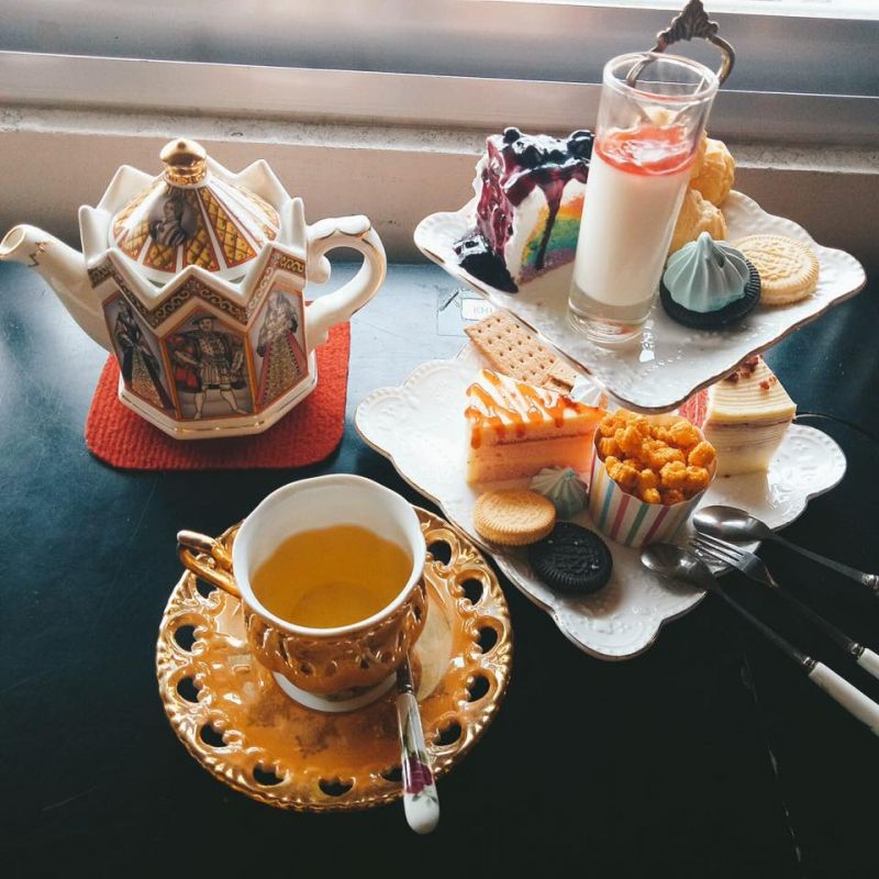 Đồng Hoa -  Cafe và bánh Âu