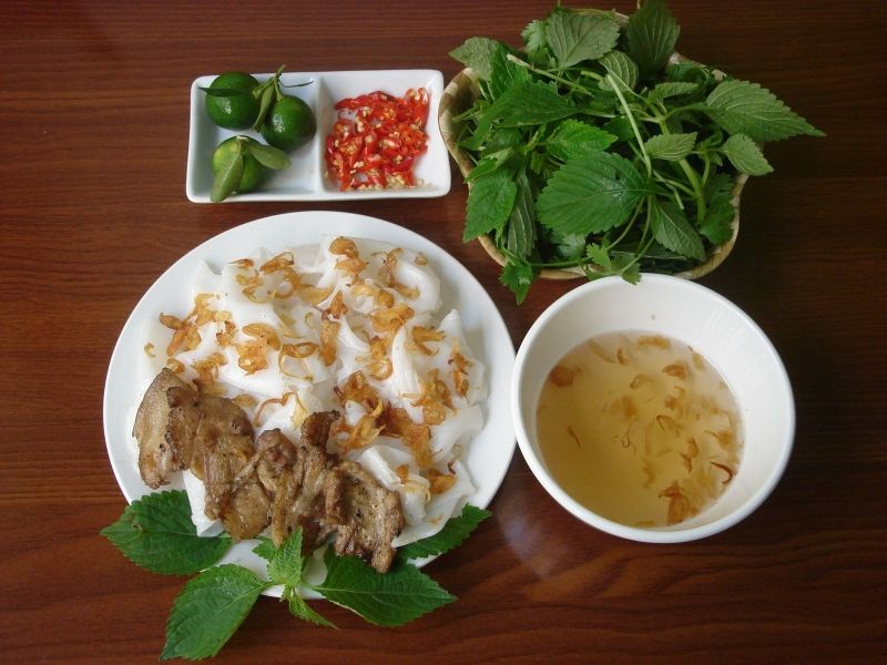 Dung Quý - Bún Chả & Bánh Cuốn Thịt Nướng