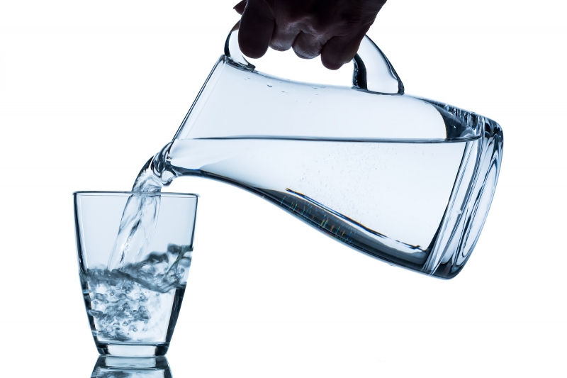 Duy trì thói quen uống nước được lọc kĩ