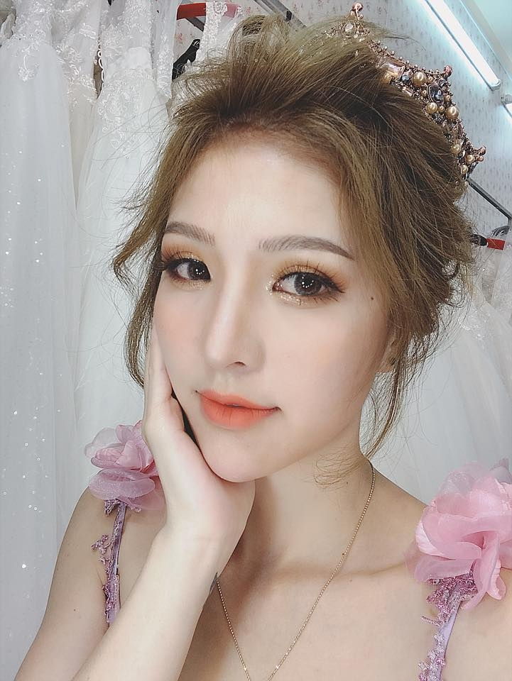 Echi Hải Yến Make Up