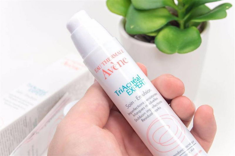Kem đặc trị mụn Avène Triacneal Expert Emulsion Kem đặc trị mụn Avène Triacneal Expert Emulsion