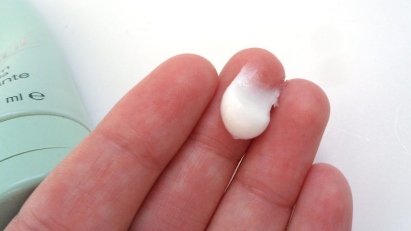 Kem tẩy tế bào chết CLINIQUE 7 Day Scrub Cream Rinse-Off Formula
