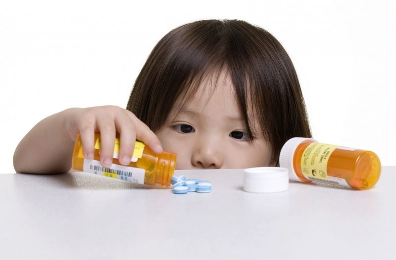 Không bắt buộc lạm dụng thuốc giảm đau để điều trị các bệnh về răng miệng ở trẻ