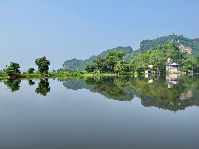 Khu chuyến du lịch sinh thái Hồ Quan Sơn