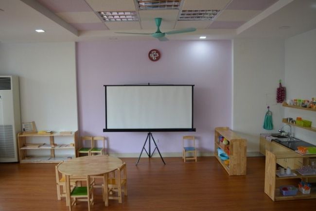Kinderhouse Montessori Preschool