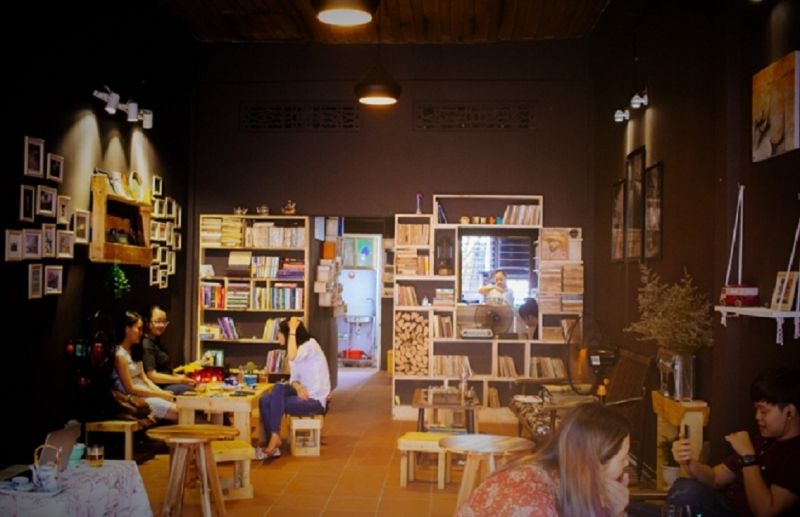 La Pensée Café & Librairie