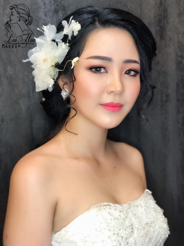 Lai Hoa Makeup Artist