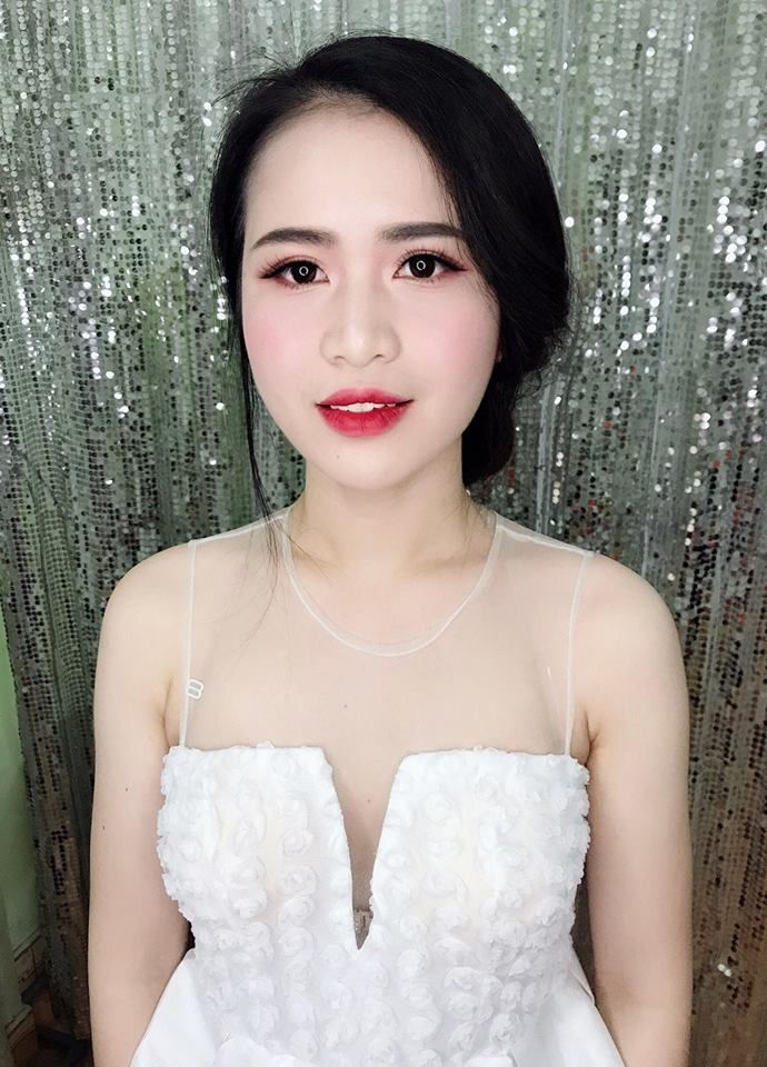 Lan Nhi Make Up