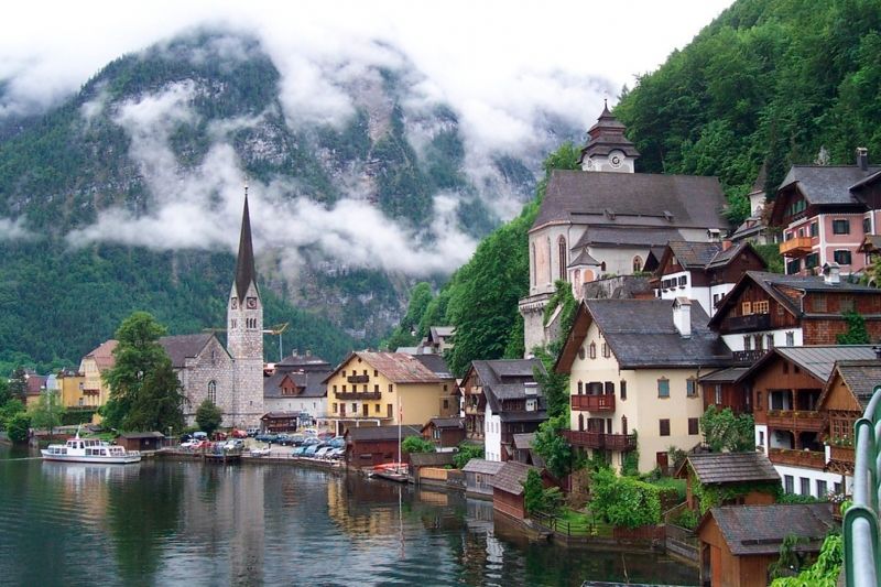 Làng Hallstatt, Áo