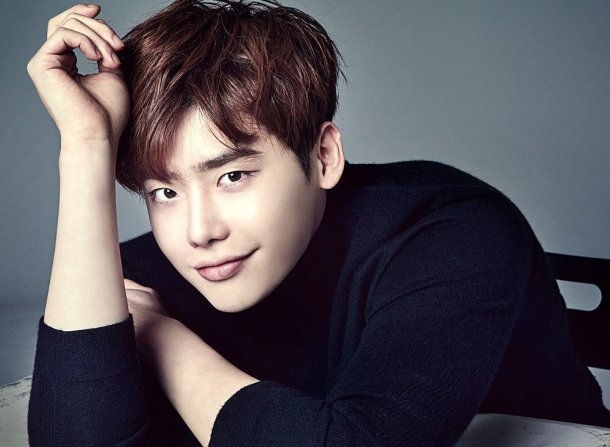 Lee Jong Suk