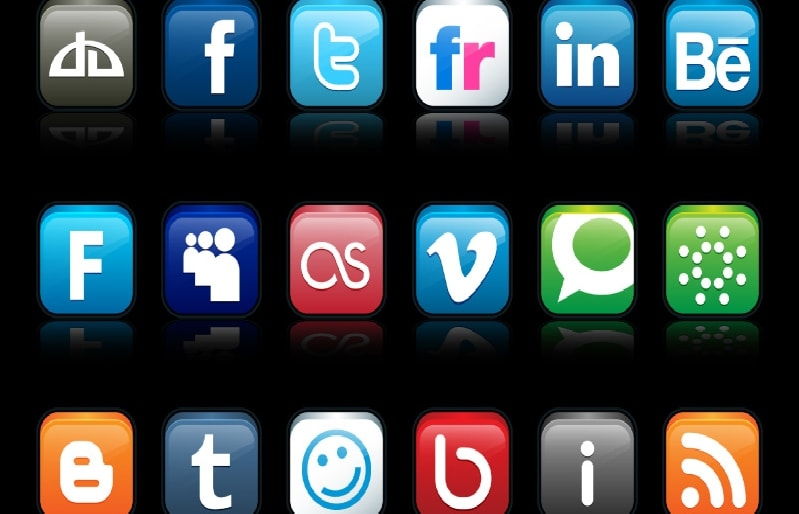 Mạng xã hội (Social Media)