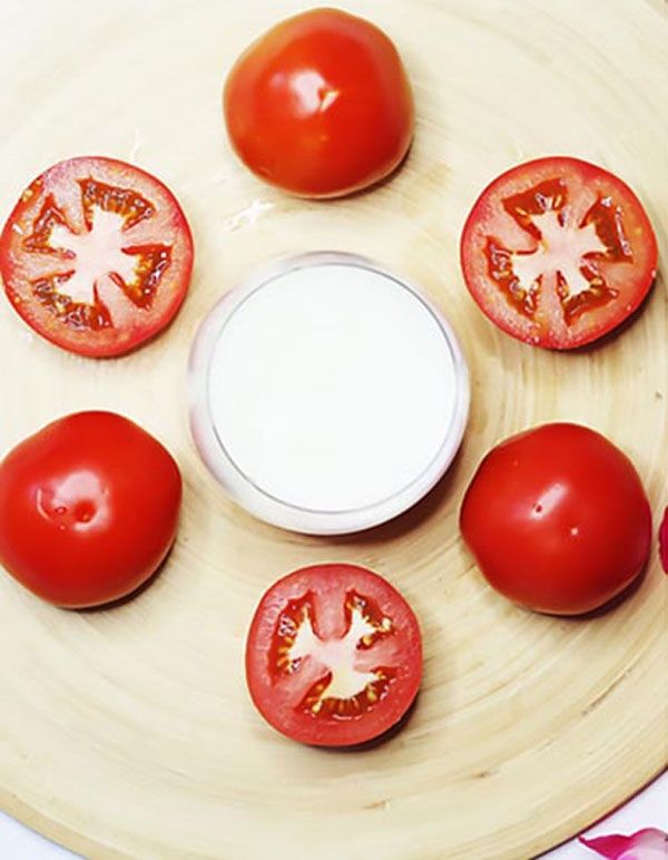 Mặt nạ dưỡng trắng da - cà chua và sữa chua