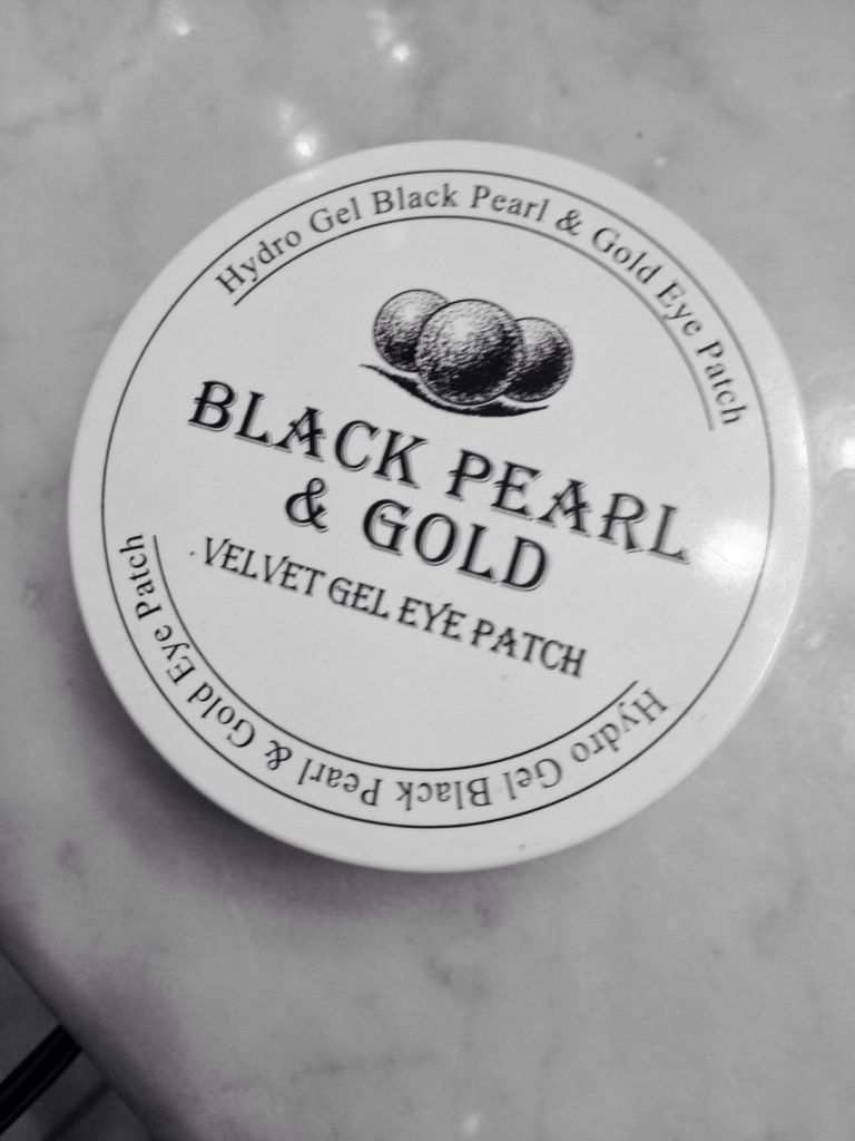 Mặt nạ mắt Black Pearl & Gold Velvet Gel Eye Patch