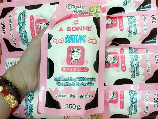Muối tắm sữa tẩy tế bào chết A Bonné Spa Milk Salt