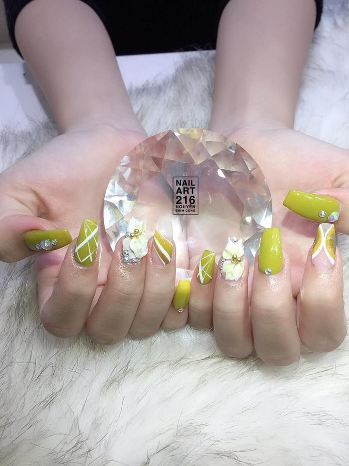 Nail Art (Nu Nu)