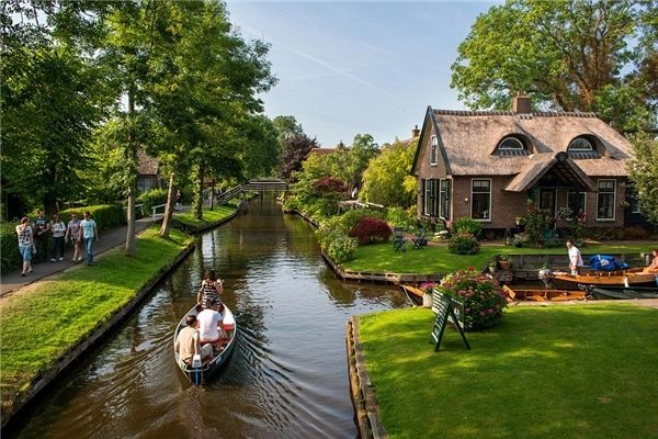 Ngôi làng không có lối đi ở Hà Lan