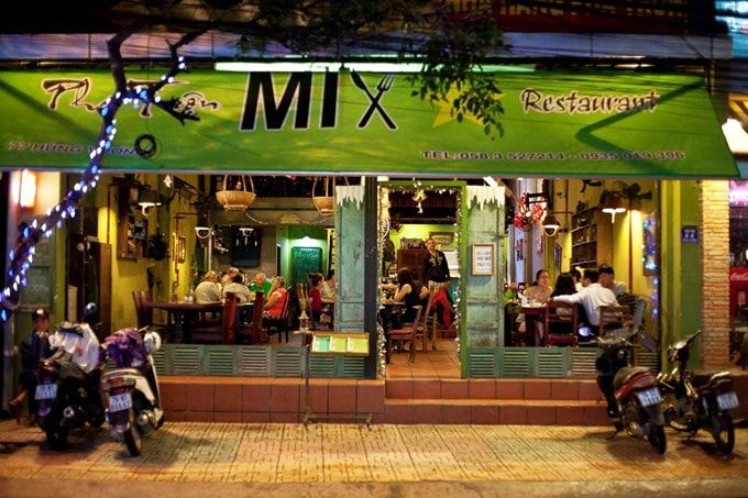 Nhà hàng Mix Restaurant