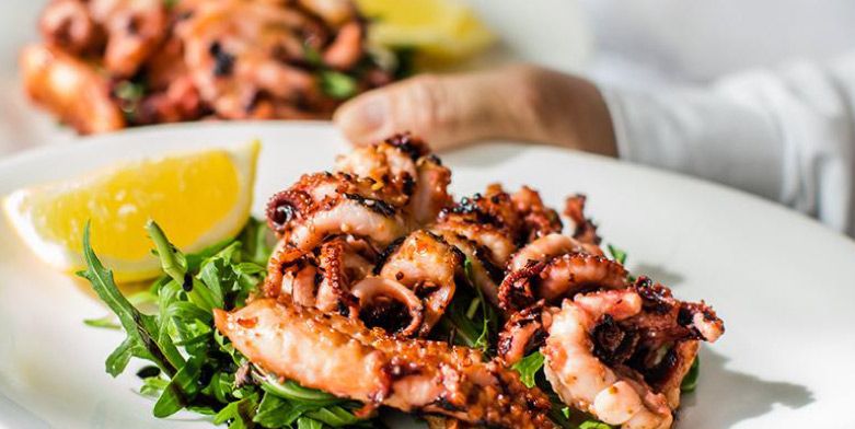 Nhà hàng Hoa Biển (Đông Dương cũ) - Trần Hưng Đạo Nhà hàng Hoa Biển (Đông Dương cũ) - Trần Hưng Đạo