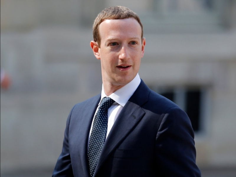 Ông Mark Zukerberg – Giám đốc điều hành Facebook