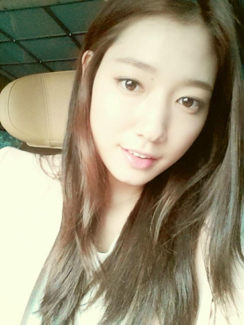 PARK SHIN HYE