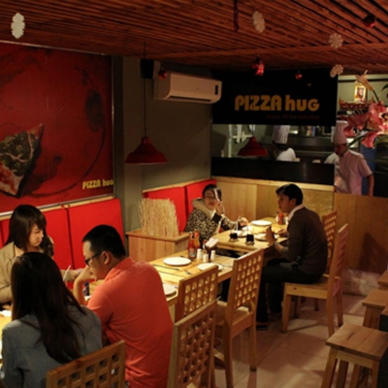 Pizza Hug – 74 Trần Phú