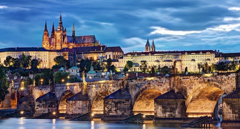 Prague: lâu đài thời cổ đại lớn nhất thế giới