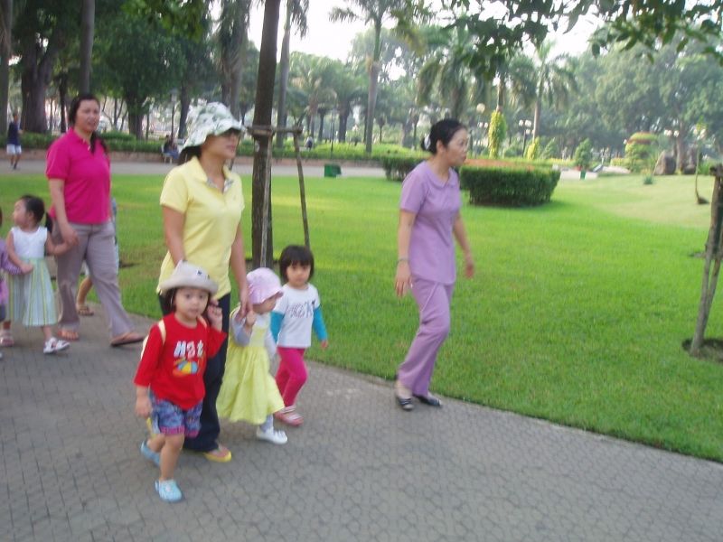 Ra ngoài trải nghiệm Ra ngoài trải nghiệm