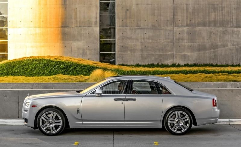 Rolls-Royce Ghost series II - 17 tỷ