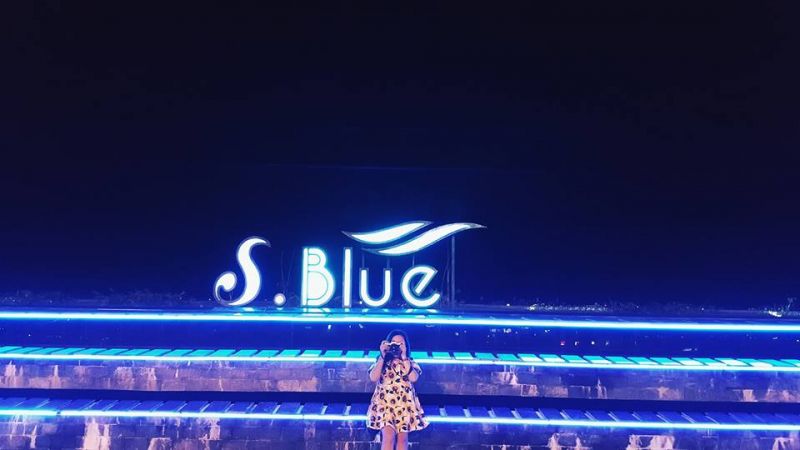 S. Blue