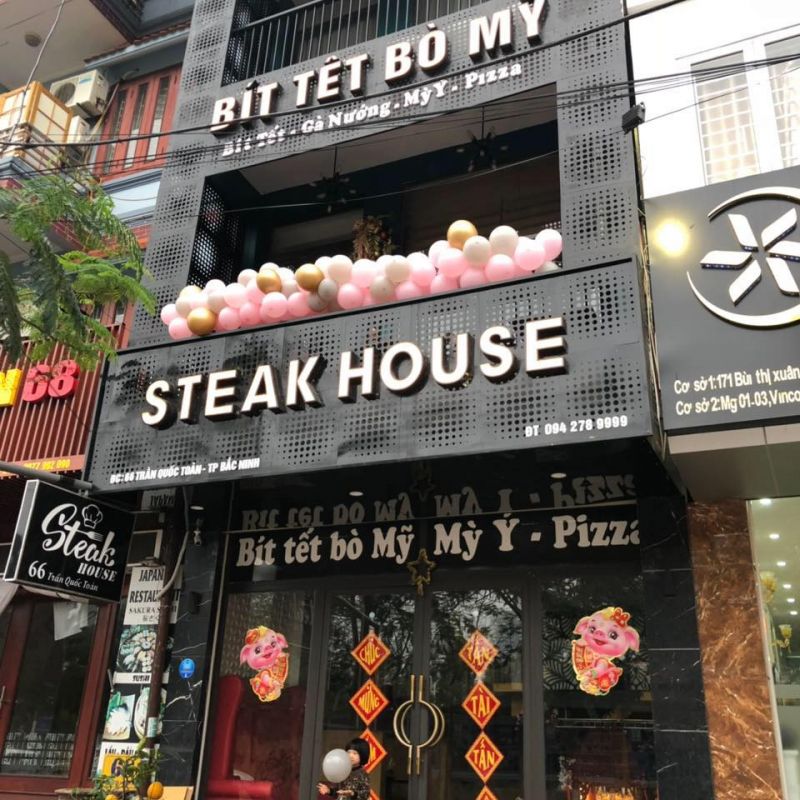 Steak House 66