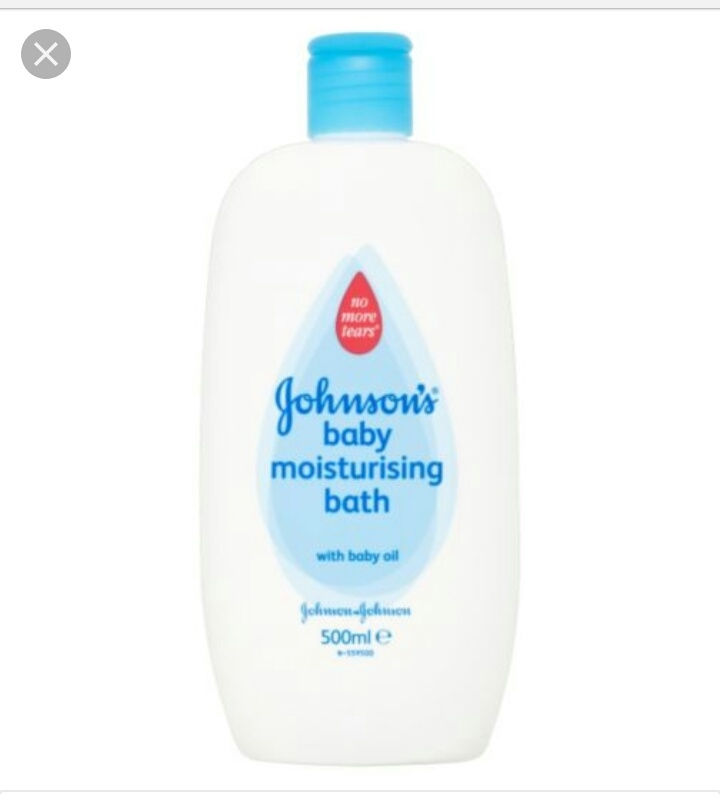 Sữa tắm Johnson's baby