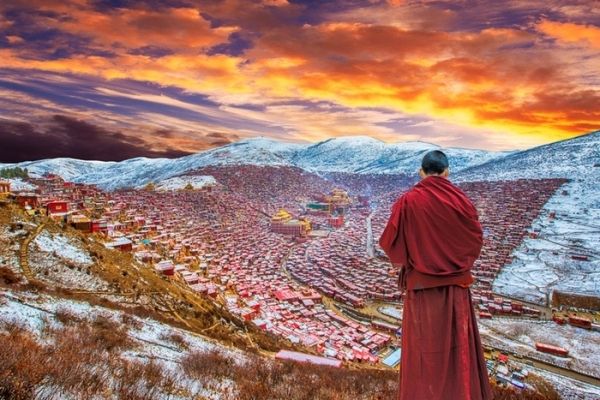 Thánh địa Phật giáo Tây Tạng Larung Gar