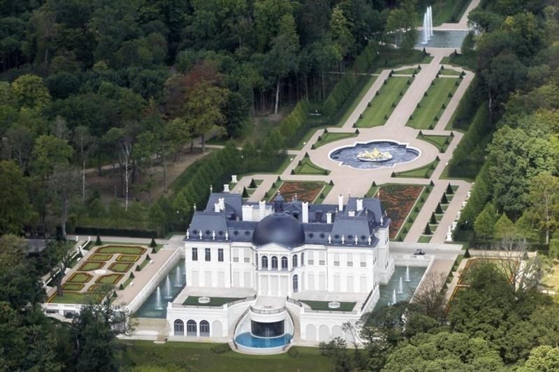 The Chateau Louis XIV, Pháp - 301 triệu USD