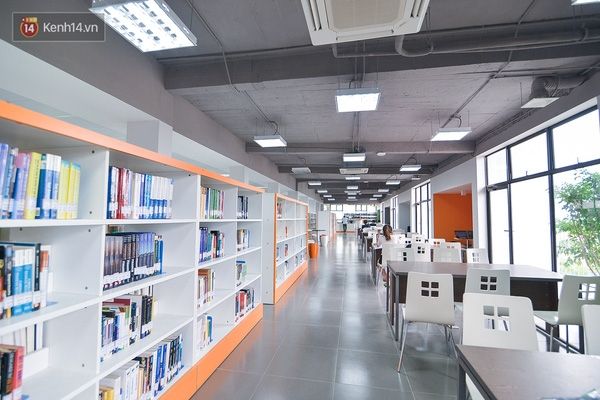 Thư  viện trường Đại Học FPT