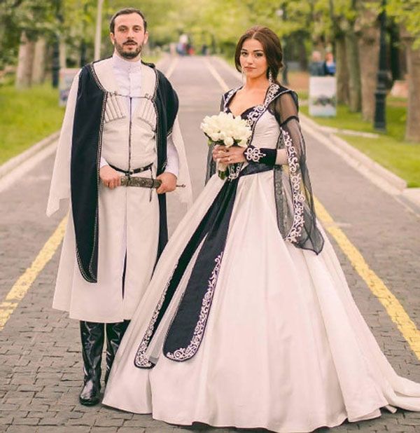 Trang phục cưới của Caucasus