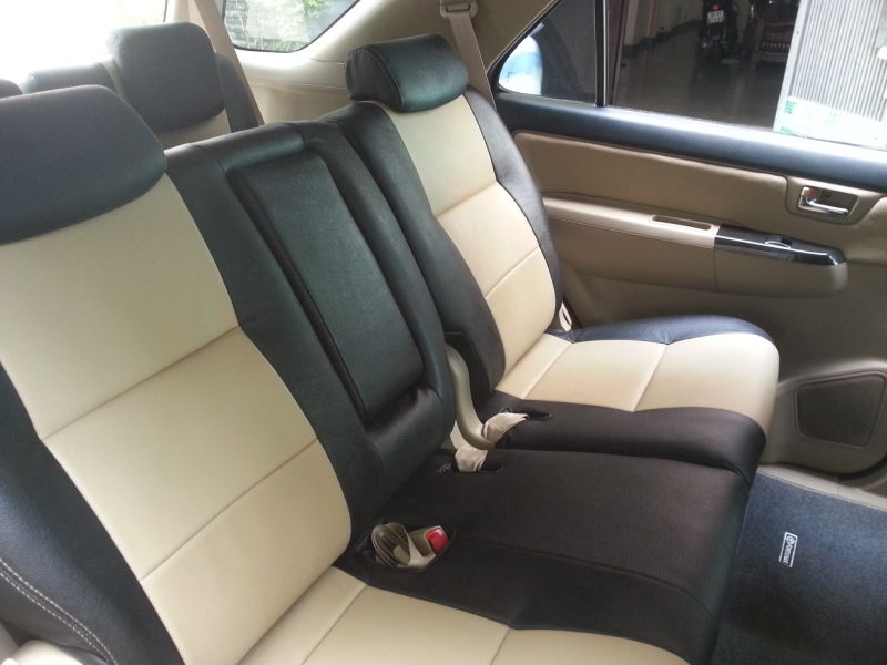 Trung tâm trang trí nội thất ô tô Mạnh Quân Trung tâm trang trí nội thất ô tô Mạnh Quân