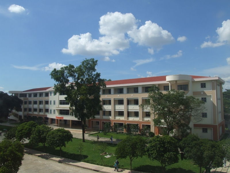 Trường Đại học Khoa học Xã hội và Nhân Văn - Đại học Quốc gia TPHCM  (USSH)