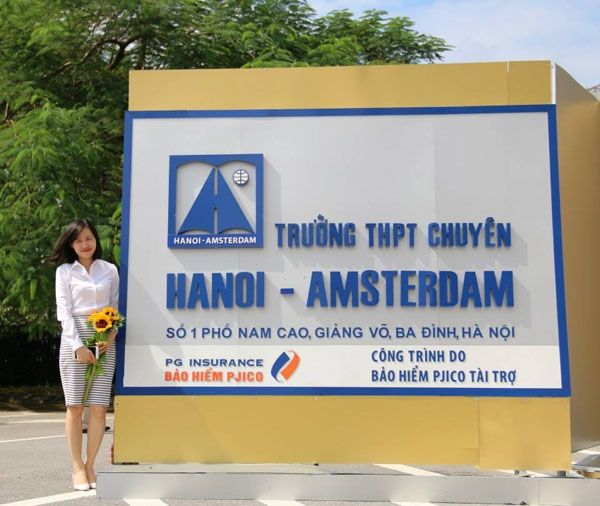 Trường THPT chuyên Hà Nội - Amsterdam