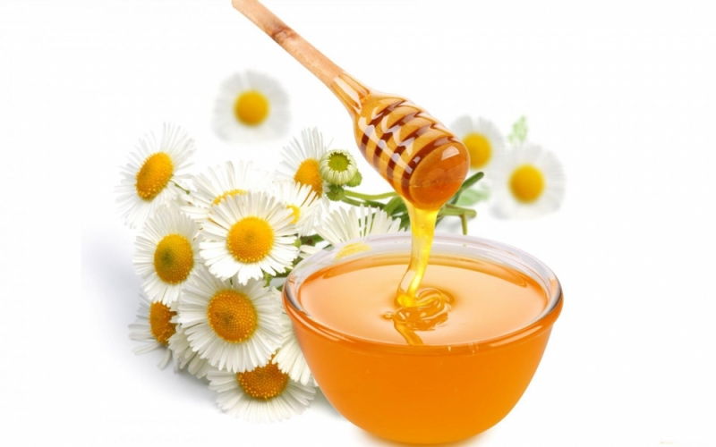 Uống mật ong sau bữa tối giúp thúc đẩy quá trình tiêu hóa