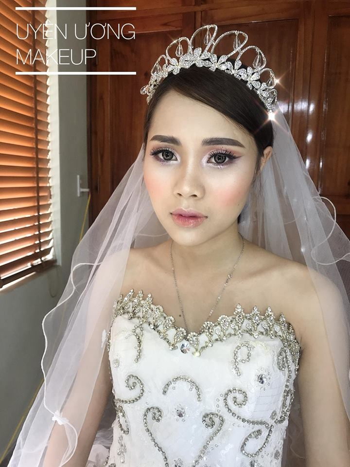 Uyên Ương Make Up