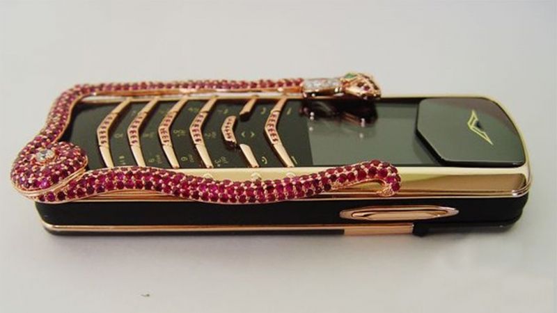 Vertu Signature Cobra