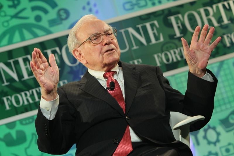 Warren Buffett - Berkshire Hathaway