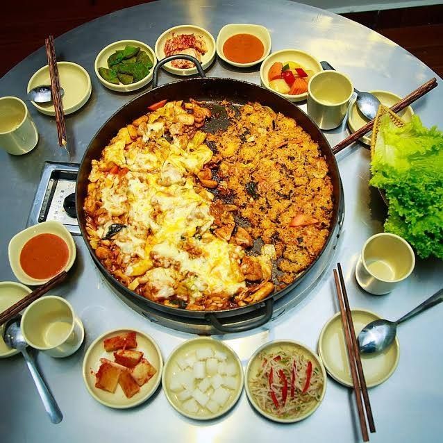 Ẩm thực Hàn Quốc - Dakgalbi