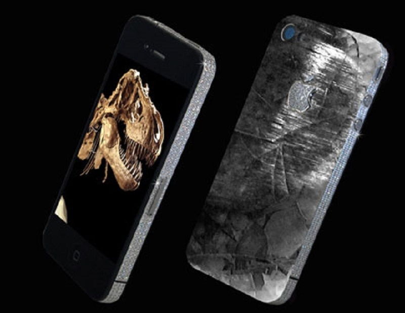 Apple iPhone 4 History Edition (67000 USD)