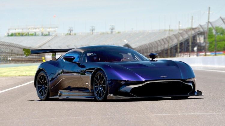 Aston Martin Vulcan: 2,3 triệu USD