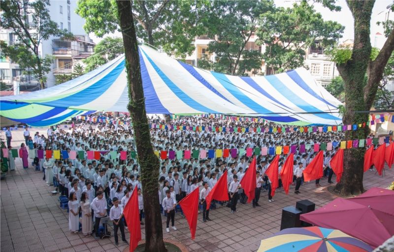 Bài thơ: Nhớ tuổi học trò - Nghi Lâm