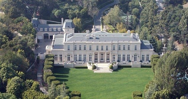 Biệt thự đắt tiền Fleur De Lys Biệt thự đắt tiền Fleur De Lys